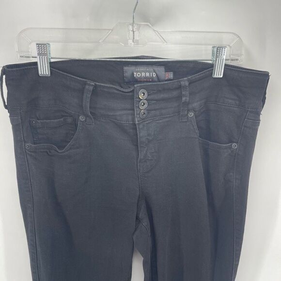 Torrid Womens Skinny Jeans Stretch High Rise Casual Modern Pocket Black Size 12 - Picture 6 of 12